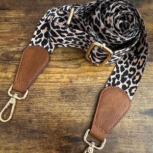 Leopard Crossbody Purse Strap